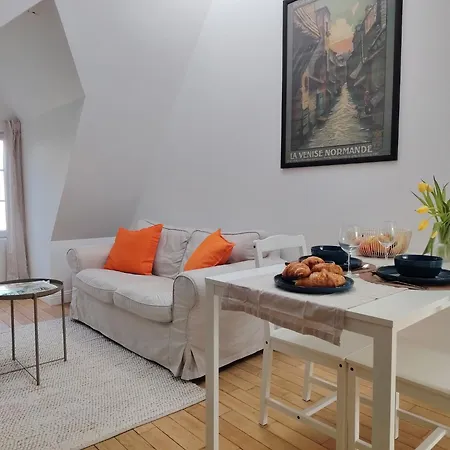 Appartement Renove Centre Pont-Audemer-Calme, Wi-Fi, Proche Honfleur Apartment